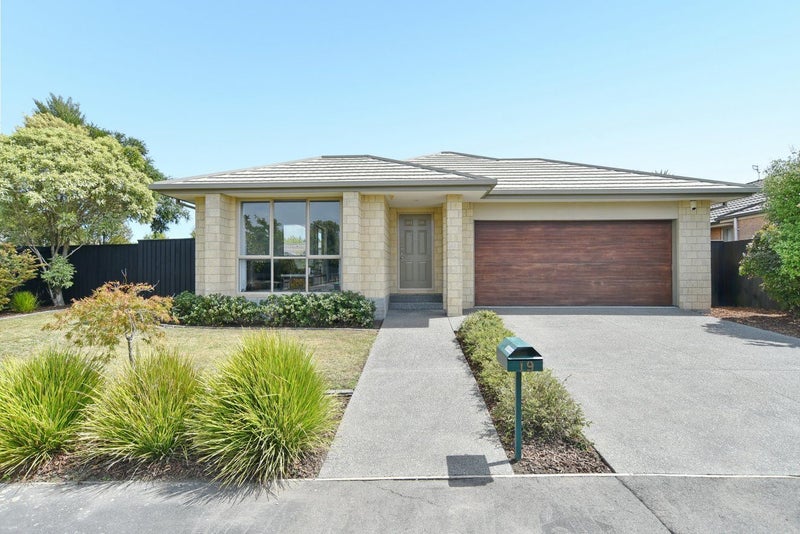 19 Kapiti Street, Parklands, Christchurch - Carousel 1