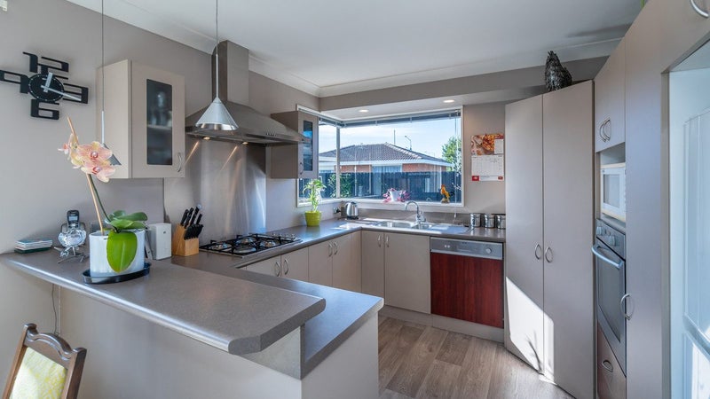 102A Prestons Road, Redwood, Christchurch - Carousel 2