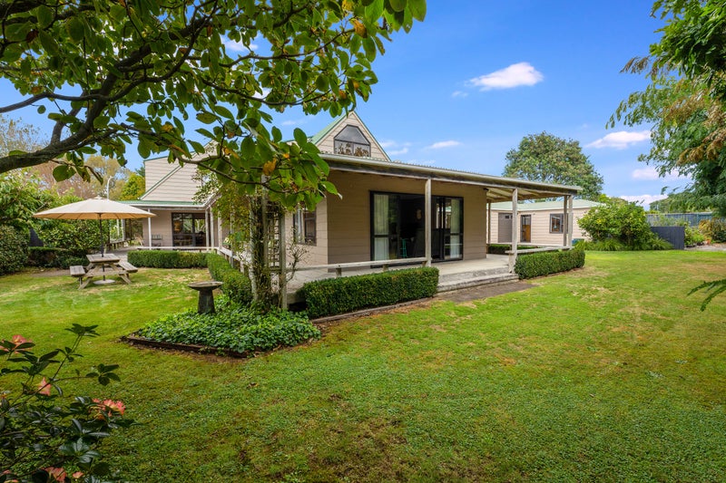 1 Clive Howe Road, Patumahoe, Pukekohe - Carousel 1