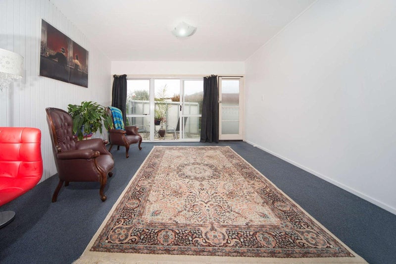 1/21 Thatcher Street, Mission Bay, Auckland - Carousel 2