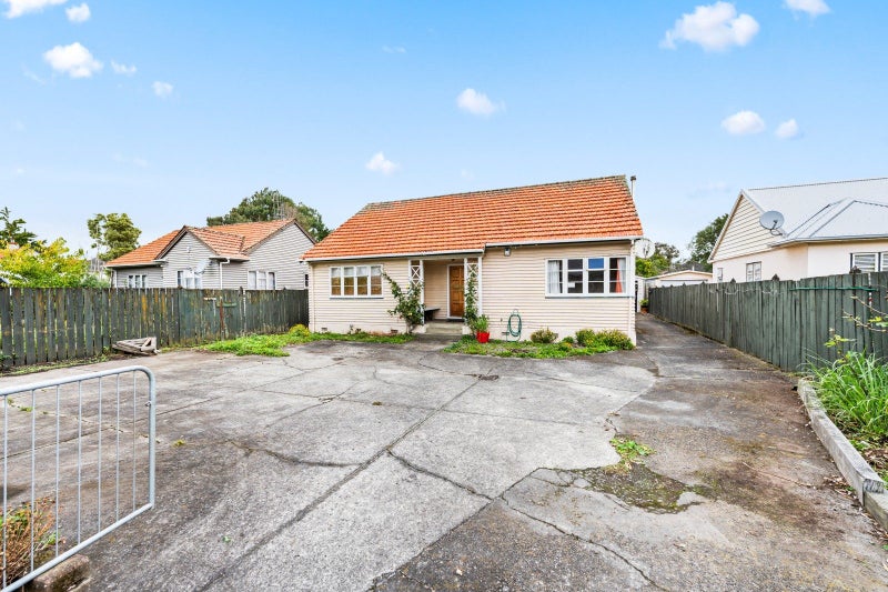 218 College Street, West End, Palmerston North - Carousel 20