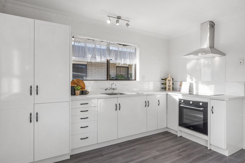 22D Eason Street, Victoria, Rotorua - Carousel 2