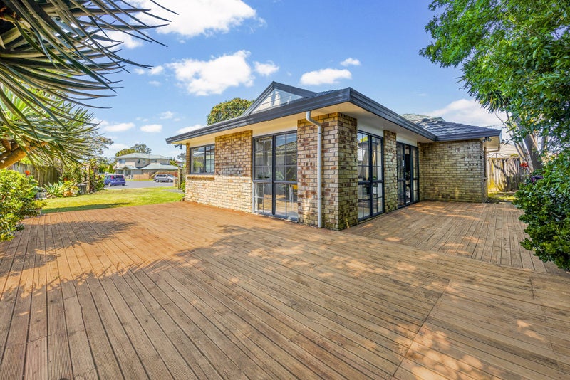 35 Enuamanu Road, Favona, Auckland - Carousel 2