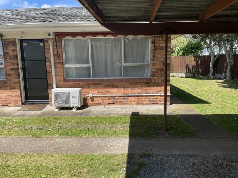 3/2 Beckenham Avenue, Royal Oak, Auckland - Carousel 2