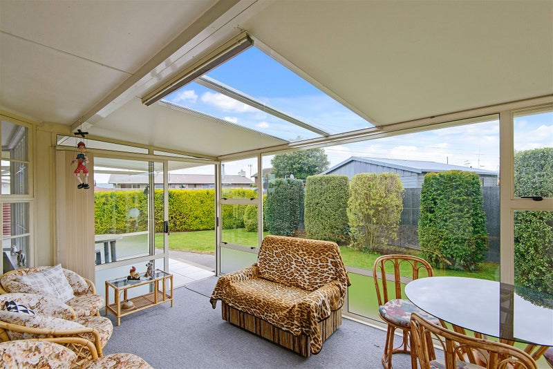 12 Springmead Place, Hornby, Christchurch - Carousel 2
