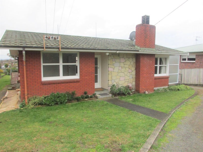 321A Cobham Drive, Hillcrest, Hamilton - Carousel 1