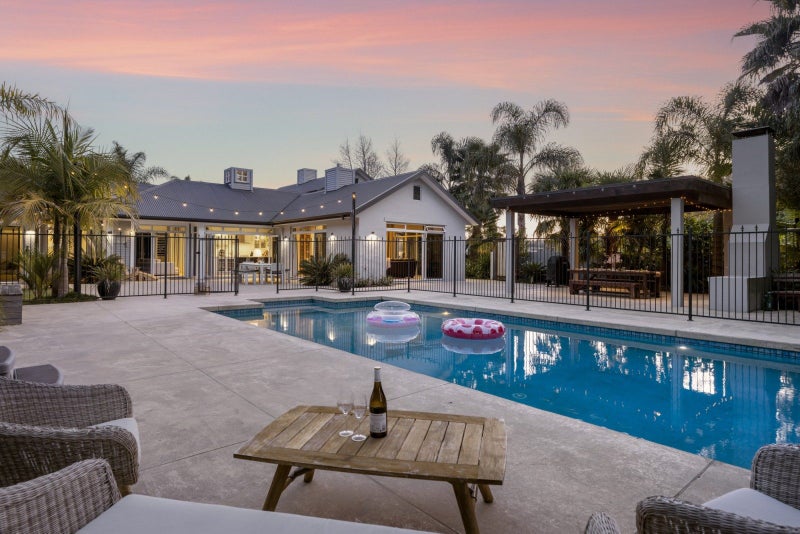 50 Saint Regis Way, Bethlehem, Tauranga - Carousel 1