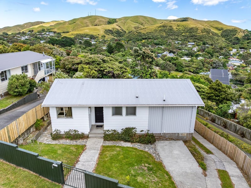 73 Sea Vista Drive, Pukerua Bay, Porirua - Carousel 2