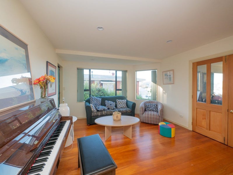 23A Garfield Avenue, Roslyn, Dunedin - Carousel 2