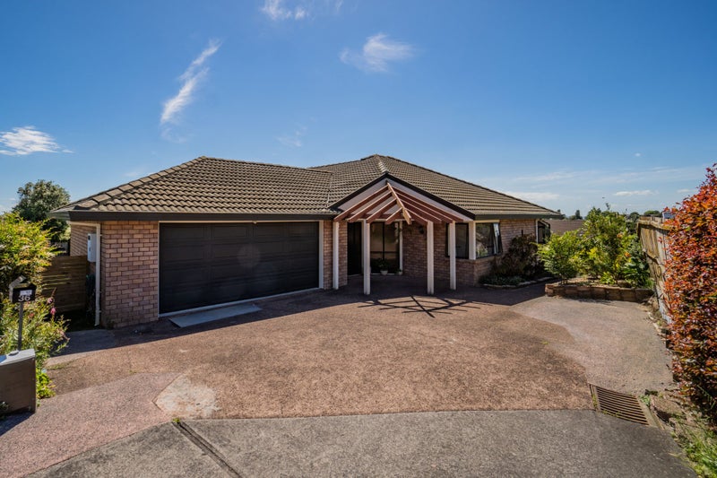 36 Ewhurst Place, Goodwood Heights, Auckland - Carousel 2