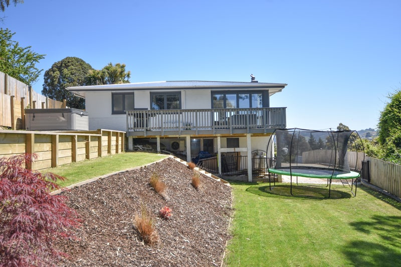 16 Owen Street, Green Island, Dunedin - Carousel 1