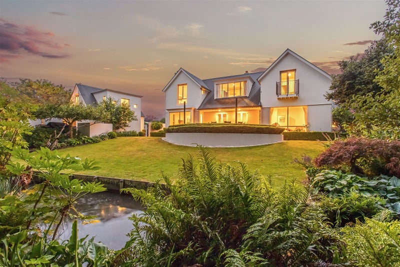 25 Chepstow Avenue, Fendalton, Christchurch - Carousel 23