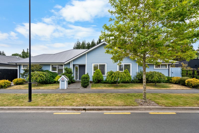 11 Kohunga Crescent, Bottle Lake, Christchurch - Carousel 2