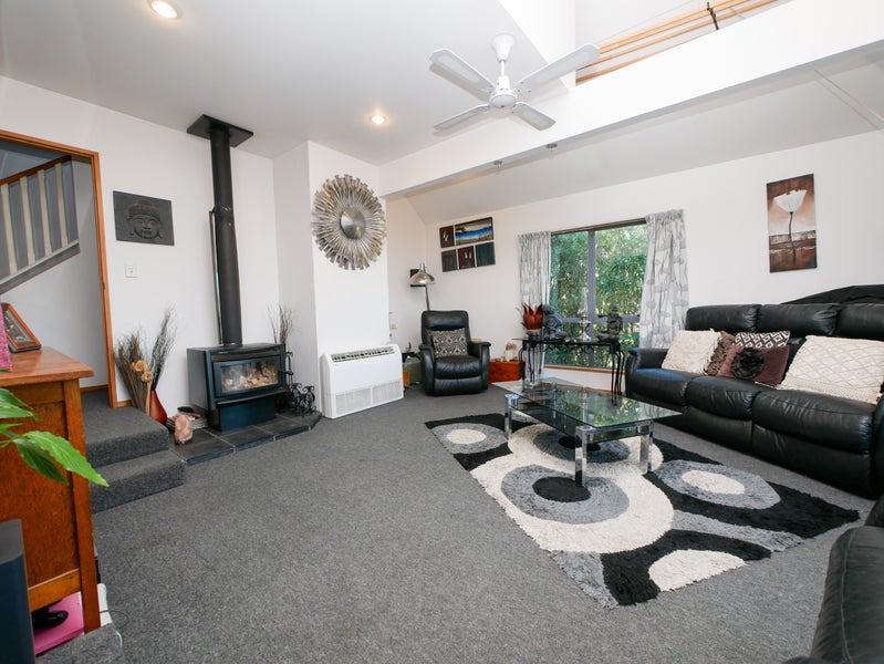 301 Kenmure Road, Kenmure, Dunedin - Carousel 1