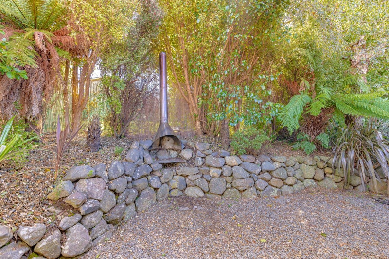 18 Willow Lane, Ohakune - Carousel 23