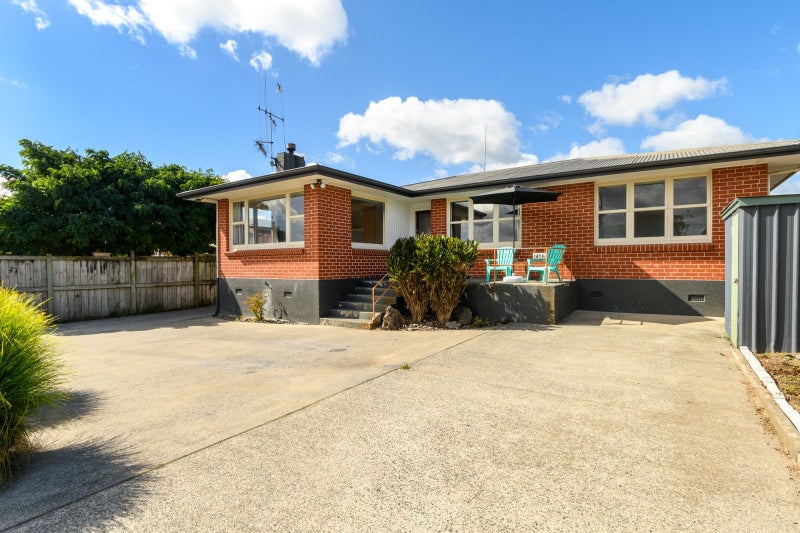 1456A Cameron Road, Greerton, Tauranga - Carousel 1
