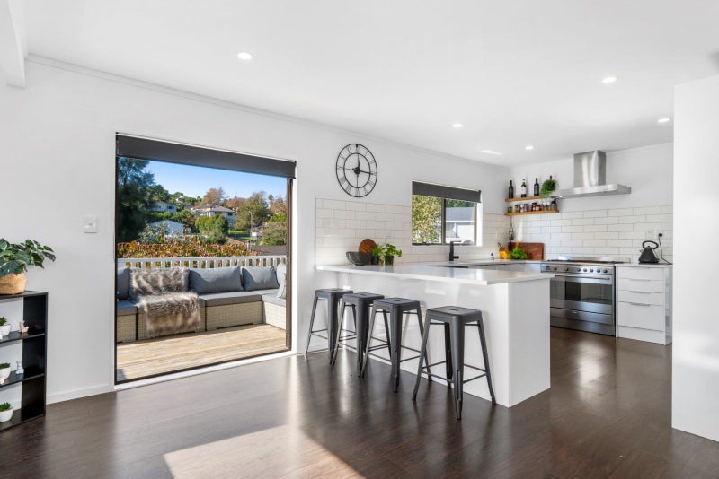 40 Resolution Road, Welcome Bay, Tauranga - Carousel 1