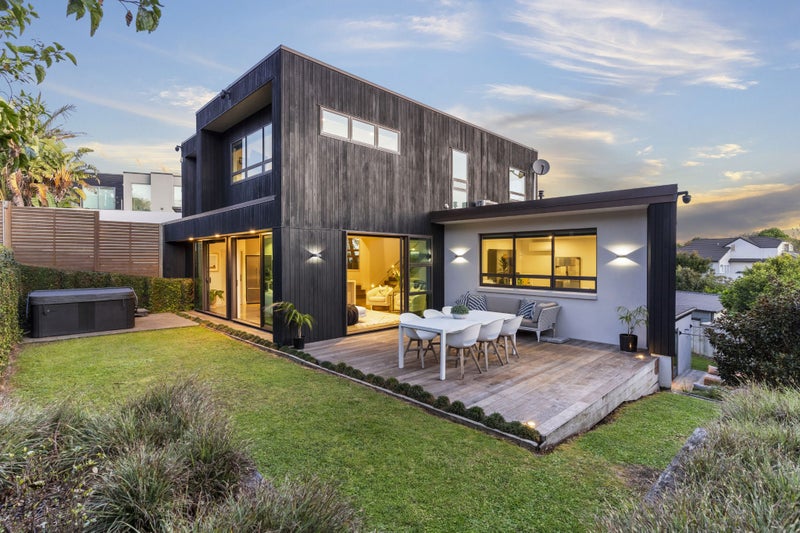 53 Waimarie Street, St Heliers, Auckland - Carousel 1