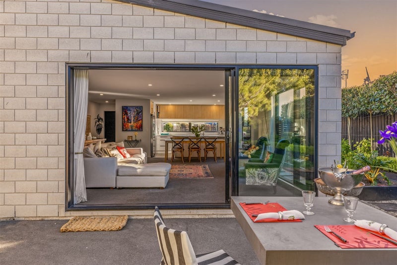 4 Romanee Lane, Wigram, Christchurch - Carousel 1