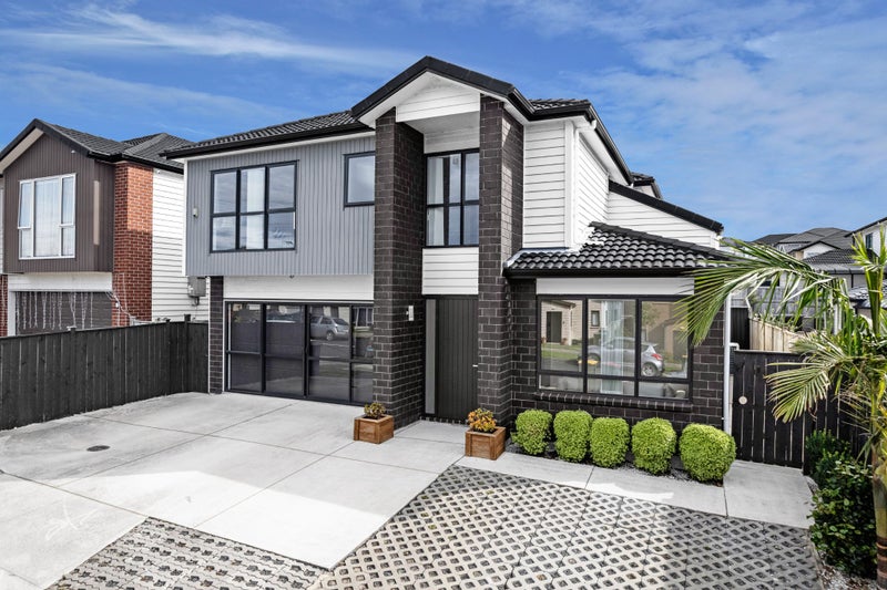 81 Tir Conaill Avenue, Flat Bush, Auckland - Carousel 2