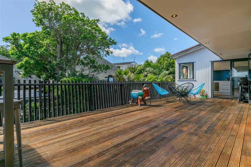 2/40 Vale Road, St Heliers, Auckland - Carousel 31