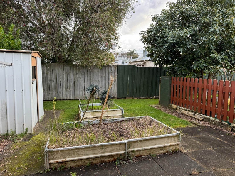 8/113 Trafalgar Street, Onehunga, Auckland - Carousel 2