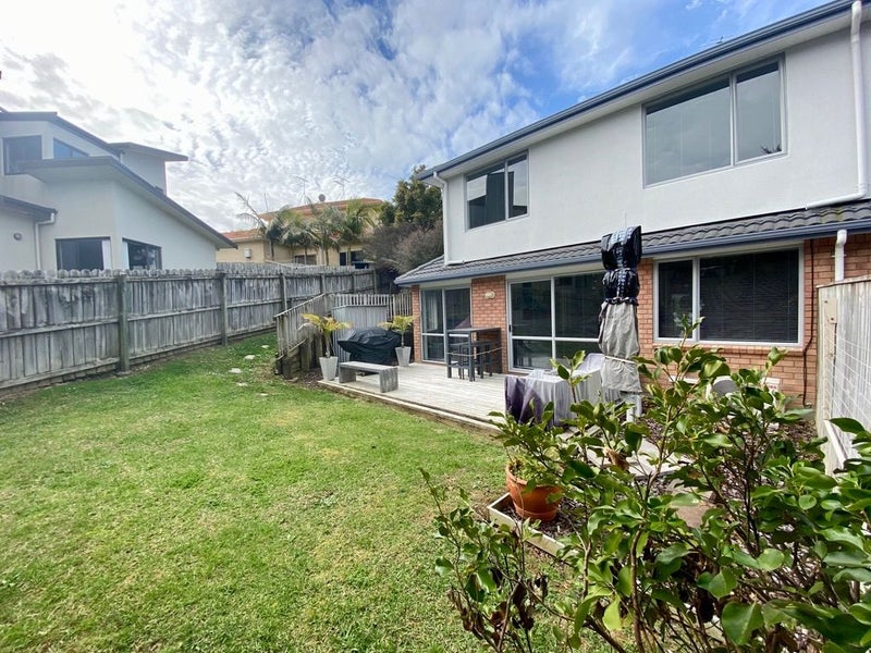 5 Philadelphia Avenue, Albany Heights, Auckland - Carousel 2