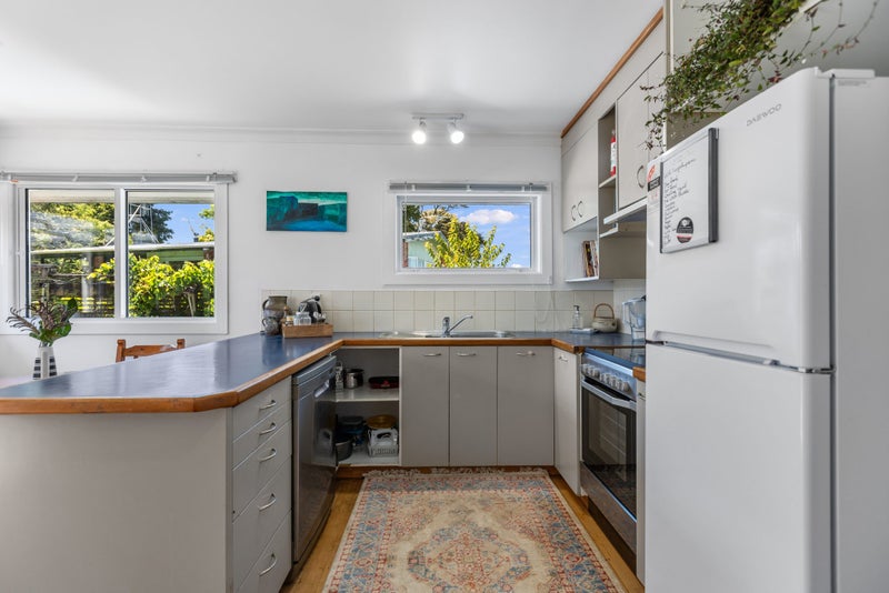 42 Collingwood Street, Judea, Tauranga - Carousel 2