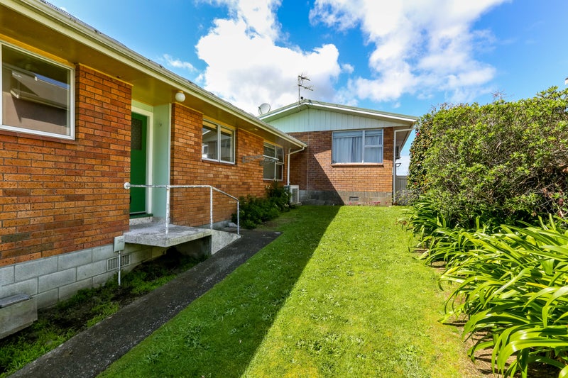 2/256 Courtenay Street, Strandon, New Plymouth - Carousel 13