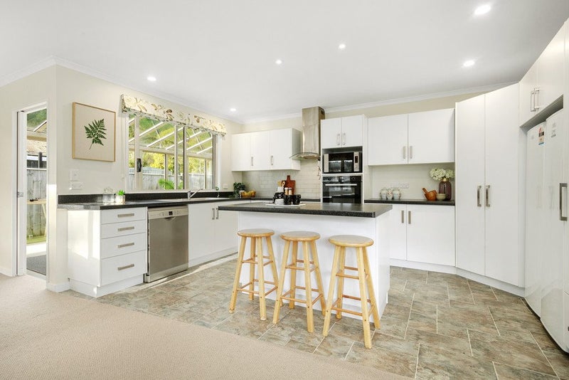 74A Horoeka Street, Stokes Valley, Lower Hutt - Carousel 2