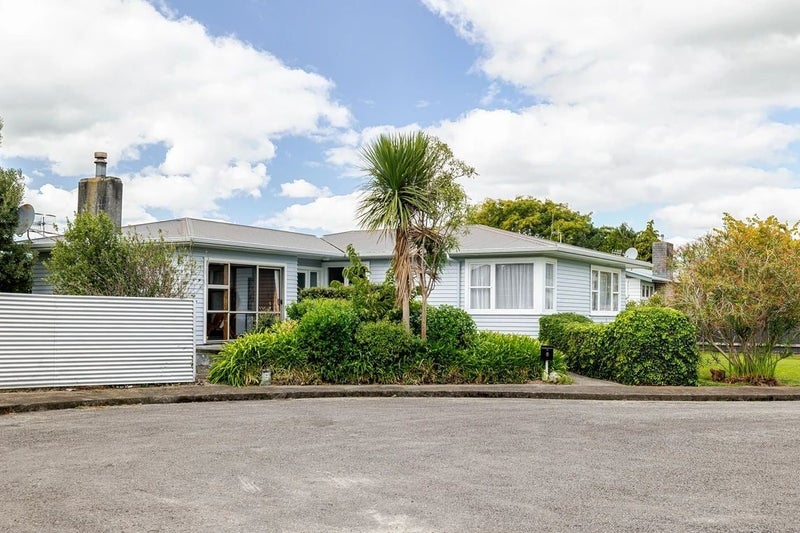6 Purnell Court, Awapuni, Palmerston North - Carousel 1