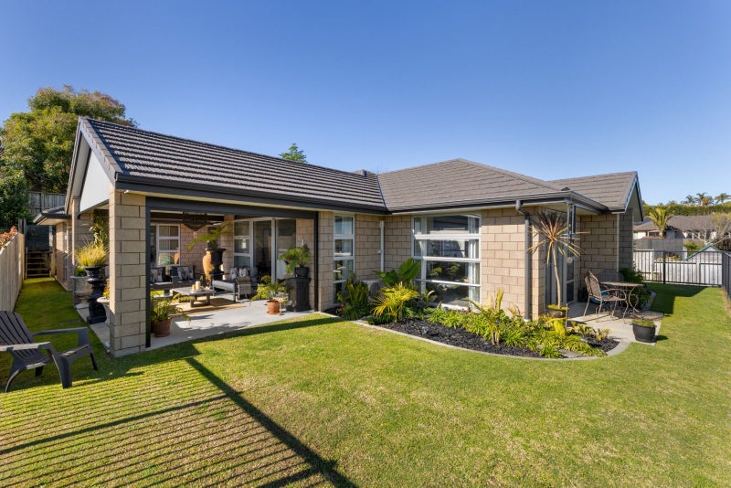 12 Bernies Way, Ohauiti, Tauranga - Carousel 2