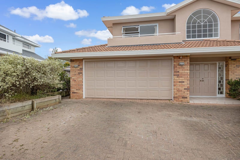 44 Whiting Grove, West Harbour, Auckland - Carousel 16