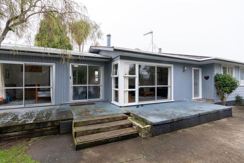 15 Ruapehu Street, Chartwell, Hamilton - Carousel 21