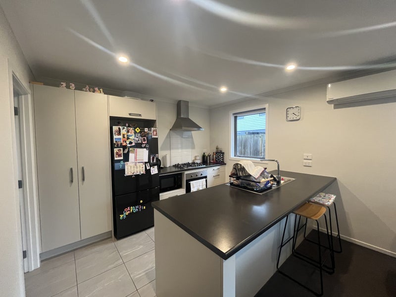 4 Haddonstone Avenue, Rototuna North, Hamilton - Carousel 2