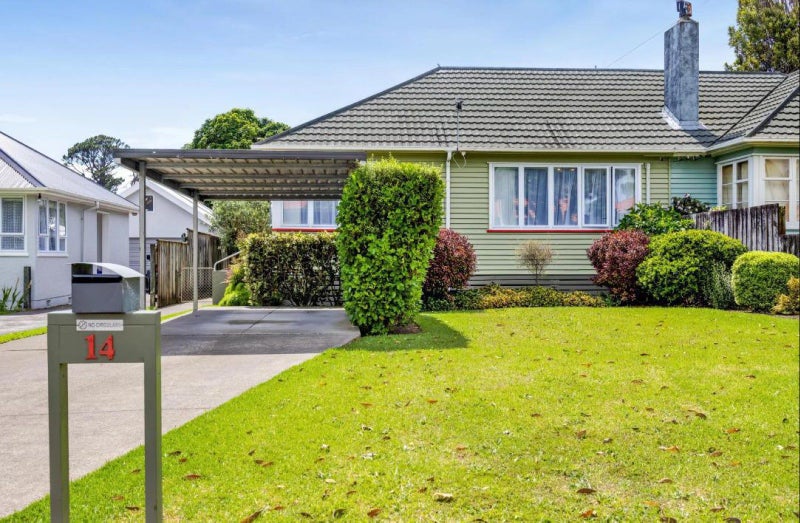 14 Plympton Street, Brooklands, New Plymouth - Carousel 1