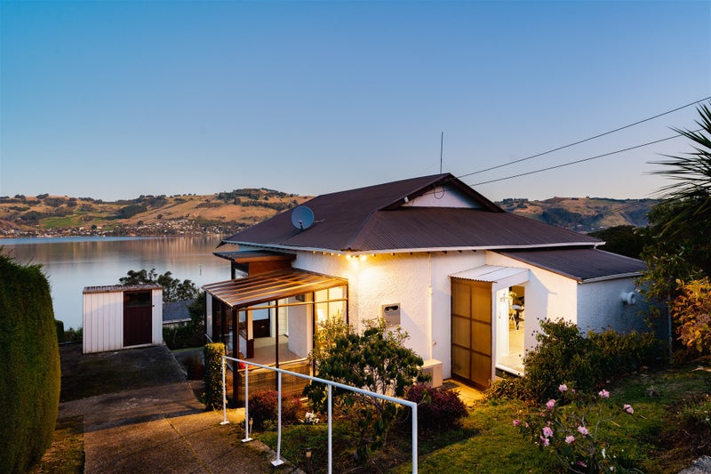 11 Kea Street, Saint Leonards, Dunedin - Carousel 1