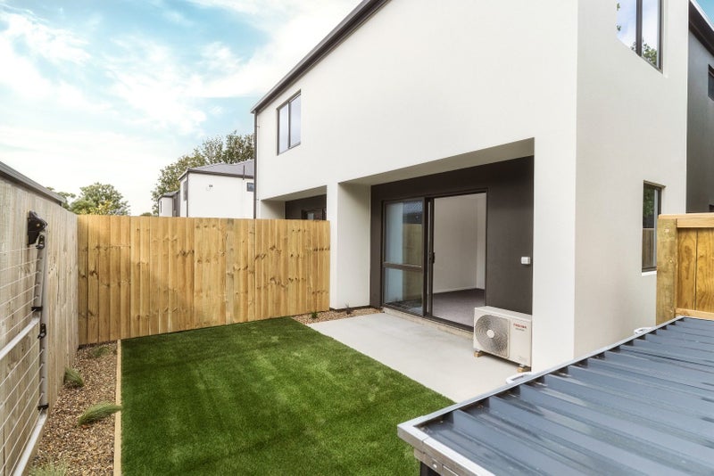 1/26 Grove Road, Addington, Christchurch - Carousel 2