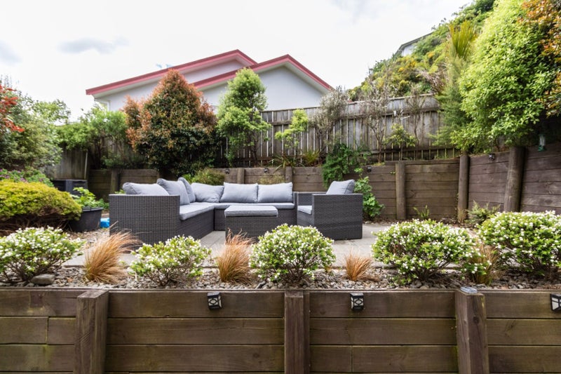 57 Woodhouse Avenue, Karori, Wellington - Carousel 2