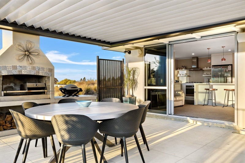 161 Ridgeview Road, Redwood Valley - Carousel 2