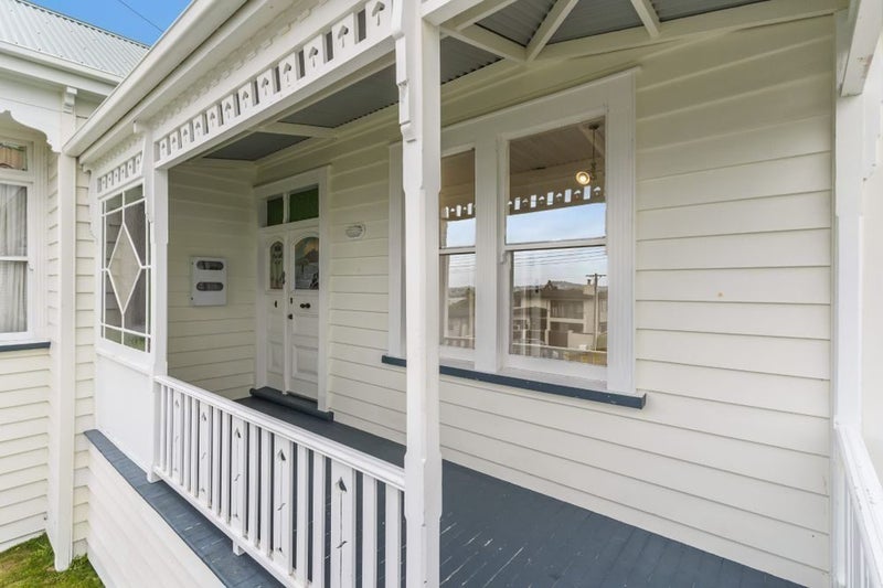 5 Mariposa Crescent, Birkenhead, Auckland - Carousel 2