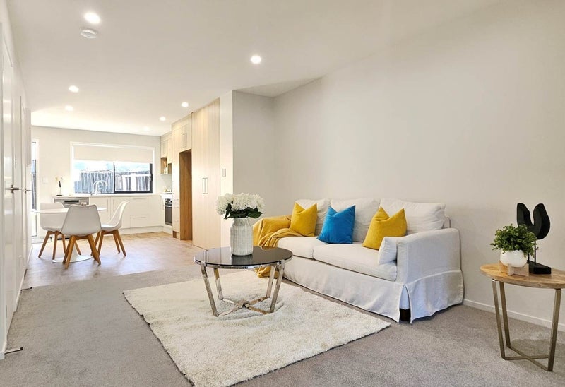 29 Tima Lane, Mangere Bridge, Auckland - Carousel 1