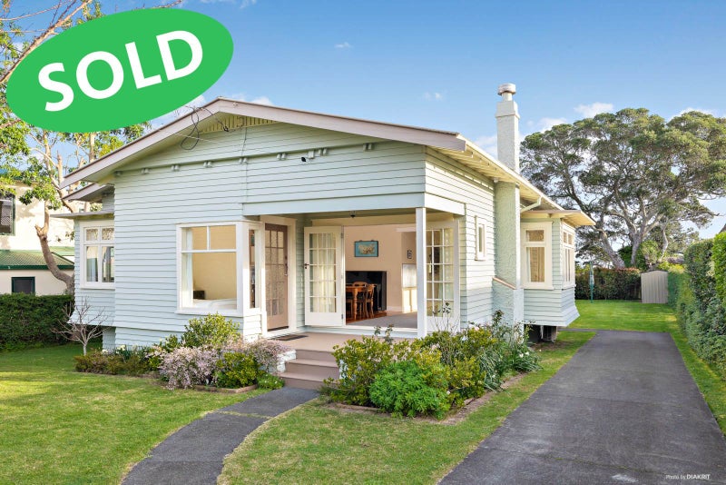62 Mariri Road, One Tree Hill, Auckland - Carousel 1