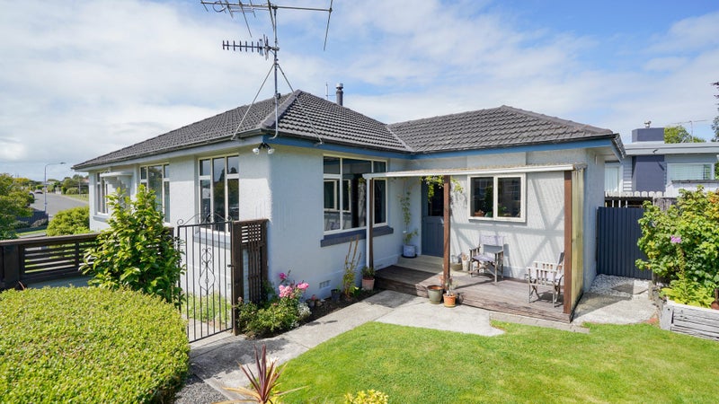 142 Ward Street, Waverley, Invercargill - Carousel 1