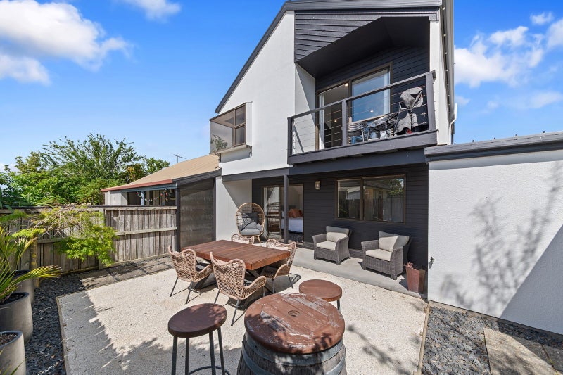 3/129 Clarence Street, Riccarton, Christchurch - Carousel 1