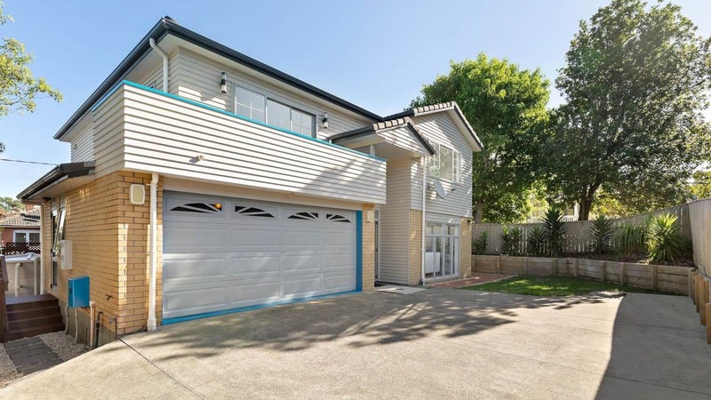 231A Lake Road, Belmont, Auckland - Carousel 1