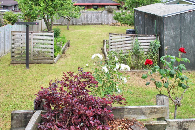 43 Stewart Crescent, Hokowhitu, Palmerston North - Carousel 11