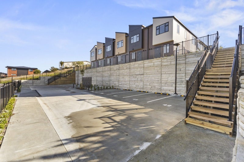 5/59 Saralee Drive, Manurewa, Auckland - Carousel 1