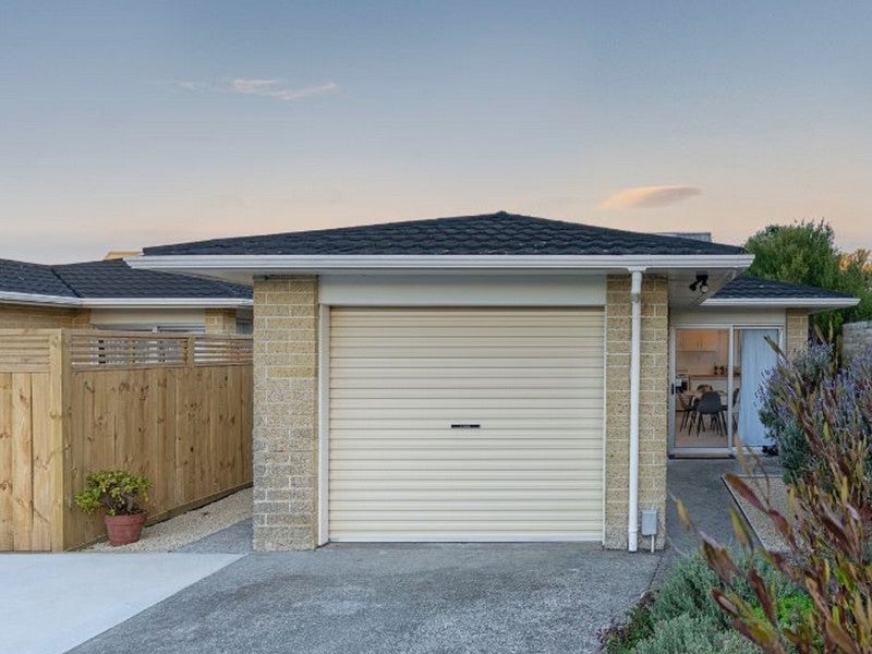 18A Anthony GR, Paraparaumu Beach, Paraparaumu - Carousel 1