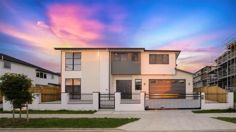 18 Perehia RD, Flat Bush, Auckland - Carousel 2